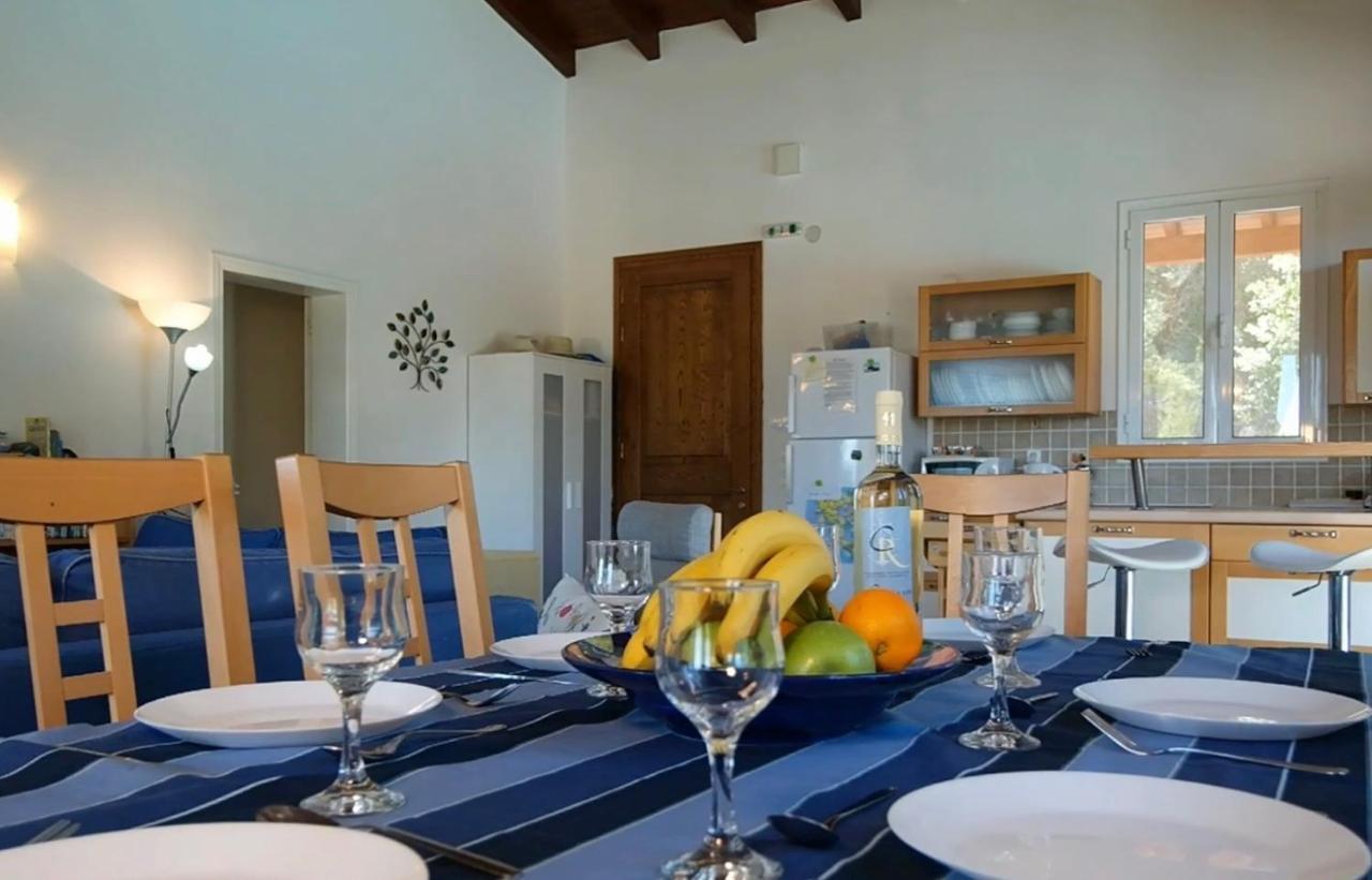 Gastouri Villa Pascalia With Heated Pool In October And Views Achílleion Esterno foto