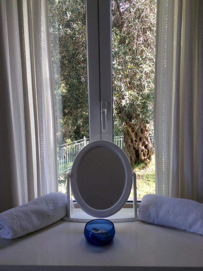 Gastouri Villa Pascalia With Heated Pool In October And Views Achílleion Esterno foto